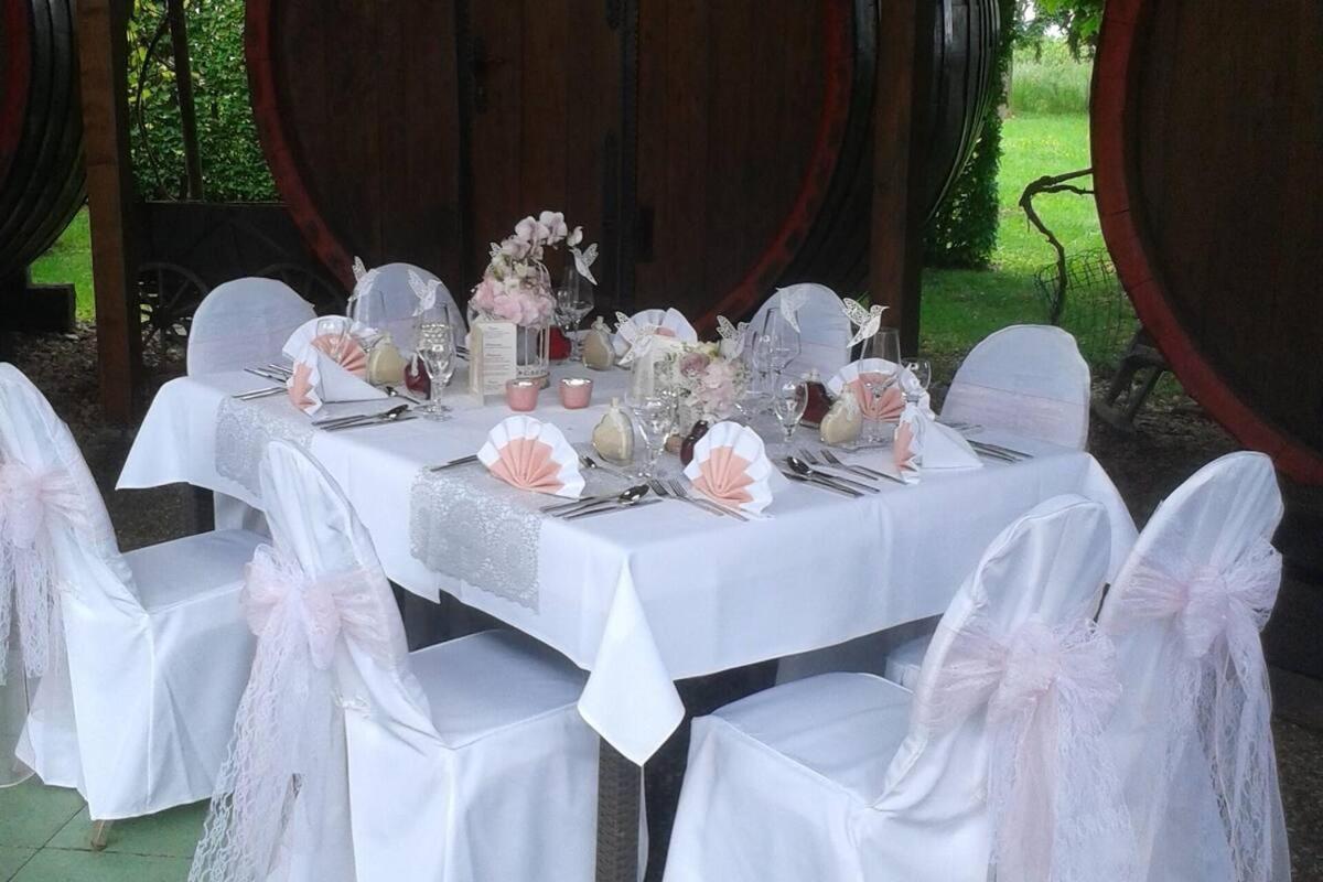 Hotel Waldschloss 바트캄베르크 외부 사진