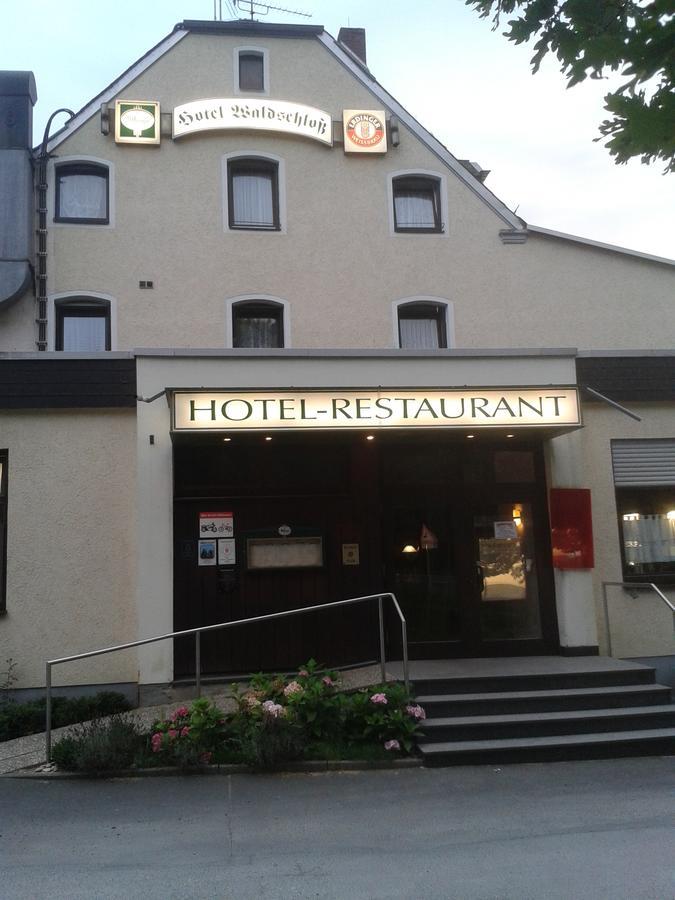 Hotel Waldschloss 바트캄베르크 외부 사진